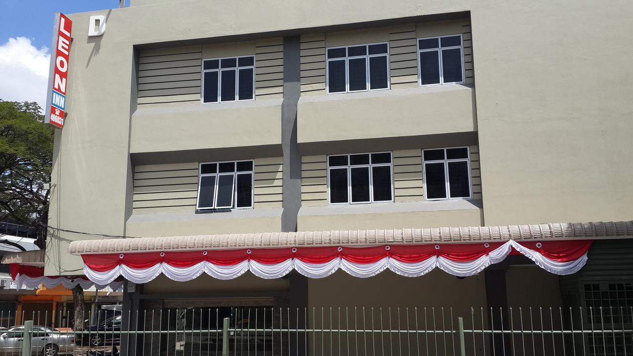 Leon Inn Jodoh Square Batam Exterior photo